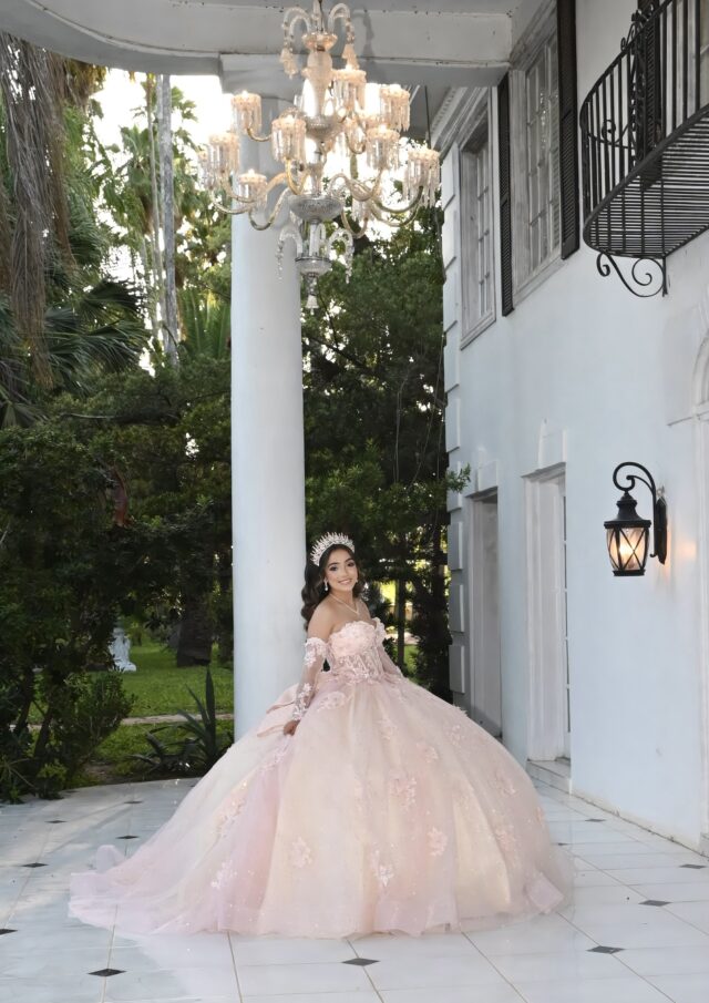 https://alexa-anahi.click/wp-content/uploads/2025/08/thumbnail_684A64C4-3A88-41D9-B754-A1DDFCD6194E-640x905.jpg
